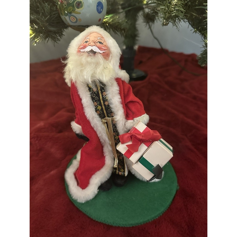 1988 Annalee Saint Nicholas‎ Christmas  Limited Edition